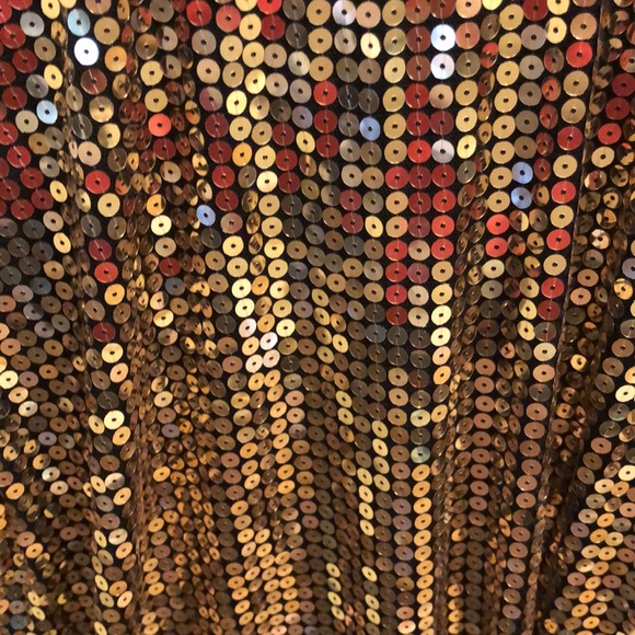 Hot & Delicious Sequined Top - Picture 6 of 10